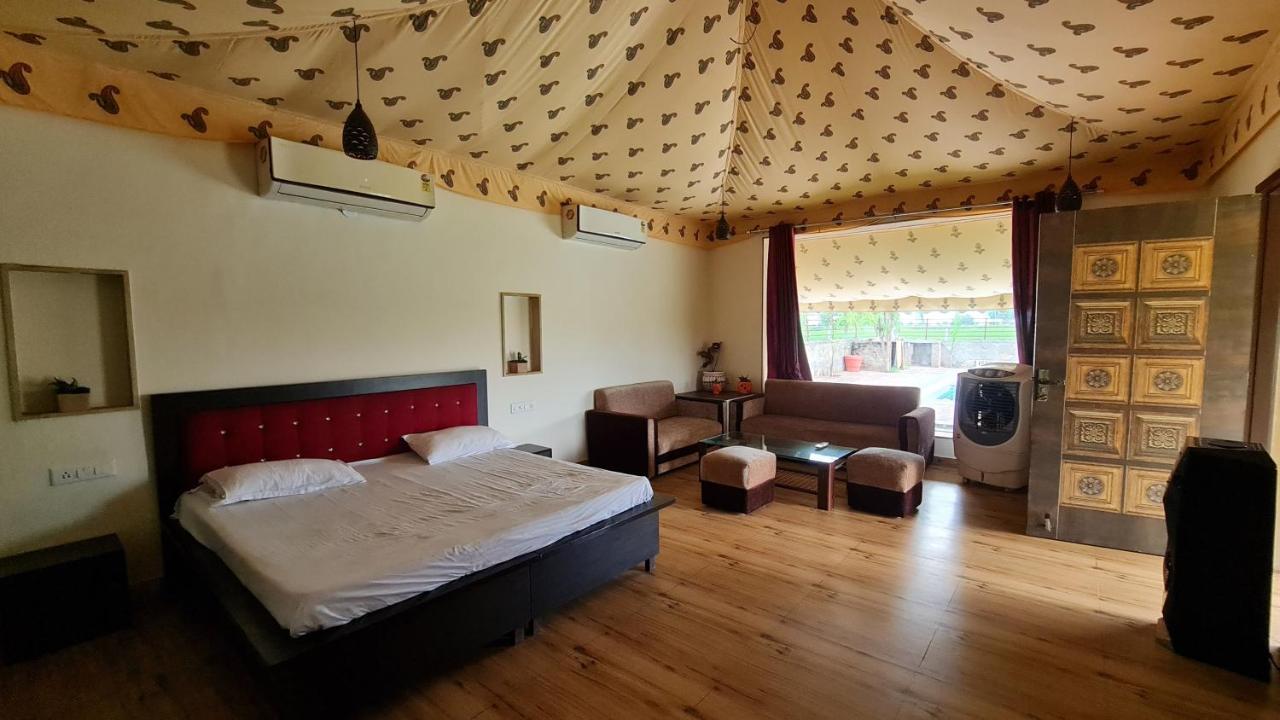 The Rustic Villa, A Stay With Luxuries Amenities And Exotic Nature Джапур Экстерьер фото
