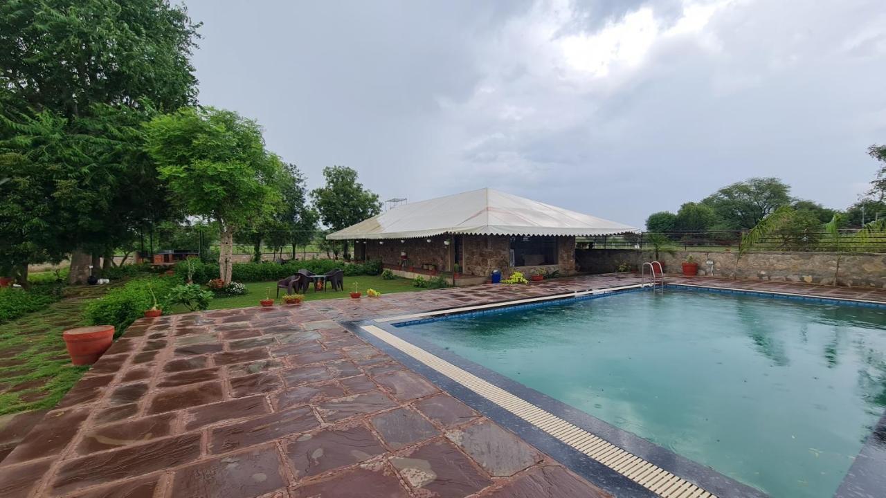 The Rustic Villa, A Stay With Luxuries Amenities And Exotic Nature Джапур Экстерьер фото