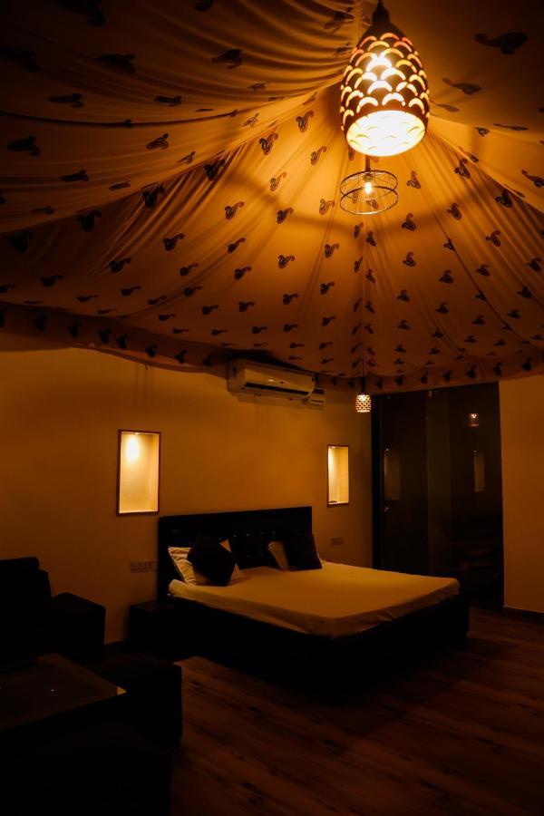 The Rustic Villa, A Stay With Luxuries Amenities And Exotic Nature Джапур Экстерьер фото