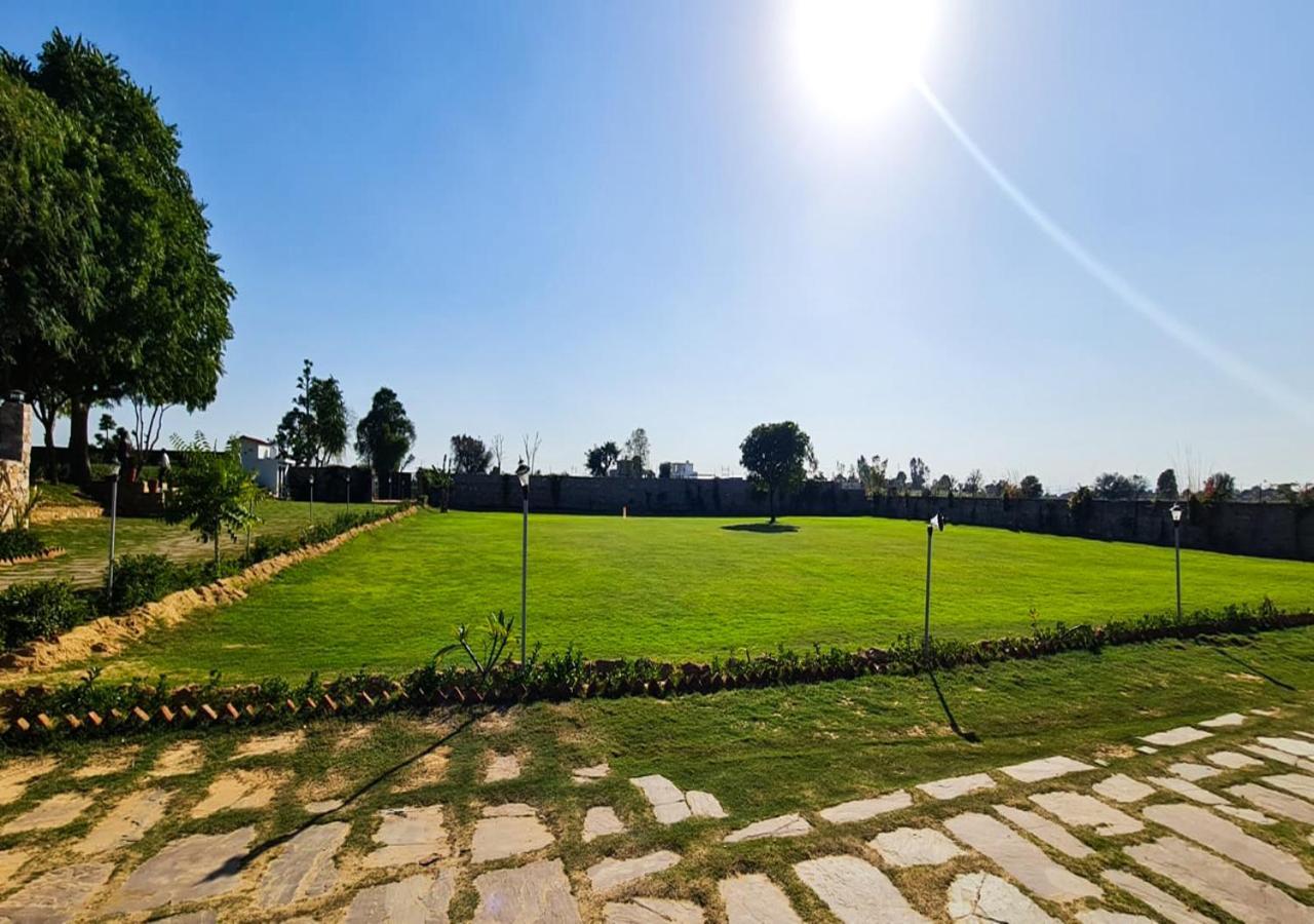The Rustic Villa, A Stay With Luxuries Amenities And Exotic Nature Джапур Экстерьер фото